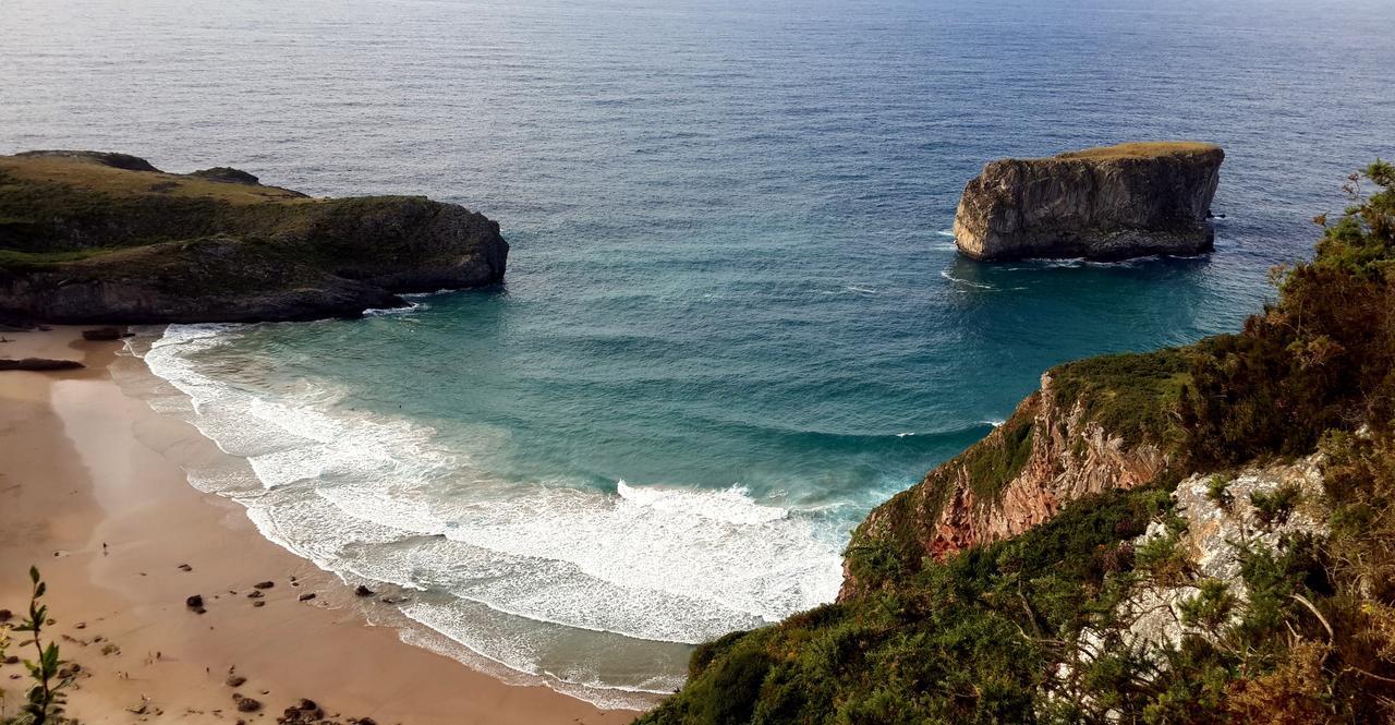 Отель El Habana Llanes Ла-Переда-де-Льянес Экстерьер фото